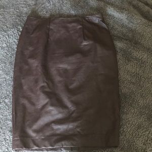Ann Taylor vegan leather brown pencil skirt SZ 4